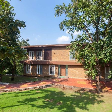 Eden Glade - Khopoli - Mountain-View Villa With Private Pool, Spacious Decks & Indoor Activities Kültér fotó